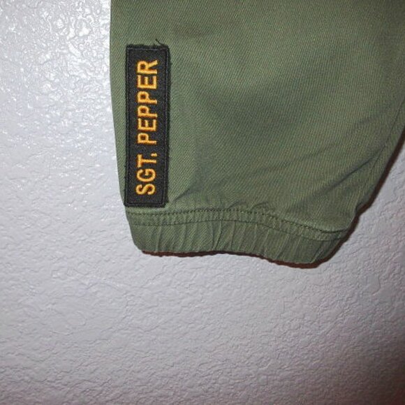 Junk Food Beatles Jogger Pants Youth XL Peace & Love Retro 60s Sgt Pepper NWT - Picture 3 of 9